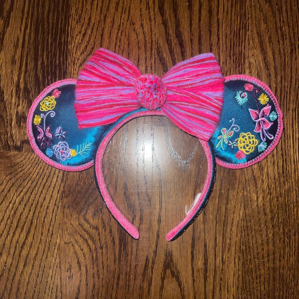 Disney Encanto Minnie Ears